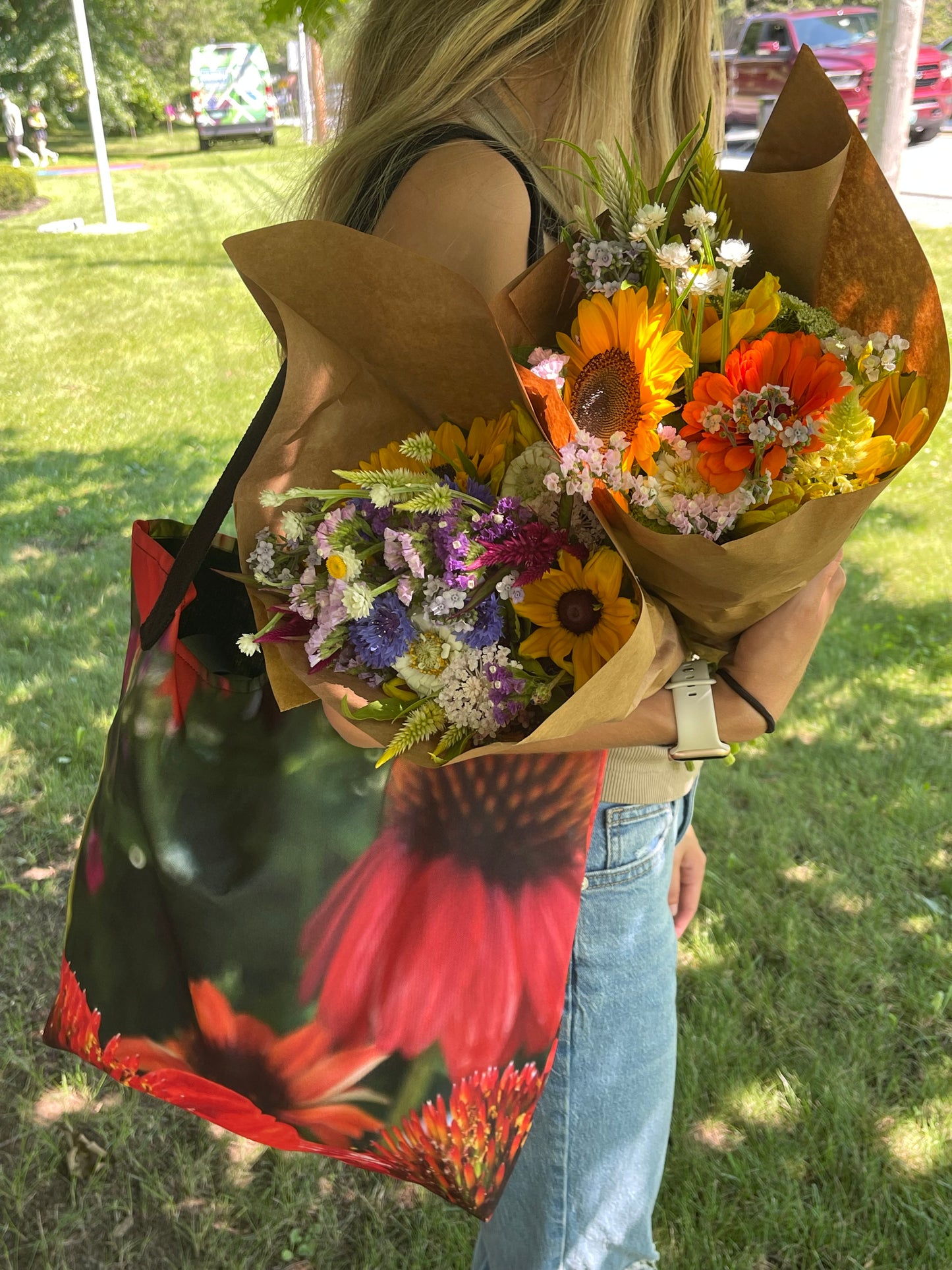 Sun Seekers Tote Bag